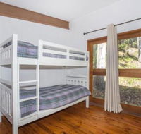 Surfers Ave 17 Narrawallee - Whitsundays Accommodation