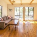 Wallder Cottage - Whitsundays Accommodation 0