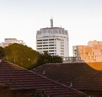 2 Bdrm Art Deco Apt Stroll To Bondi Junction - Whitsundays Accommodation