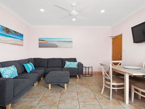 Debra Court 11 - Whitsundays Accommodation 1