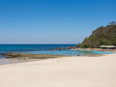 Debra Court 11 - Whitsundays Accommodation 6