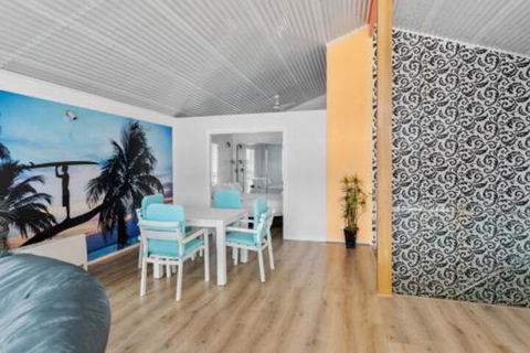 Foot Prints - Whitsundays Accommodation 4