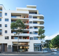 Meriton Serviced Apartments Danks Street - Whitsundays Accommodation