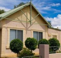 Silver City Cottages - Whitsundays Accommodation
