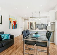 Belmont Executive Apartments - Whitsundays Accommodation