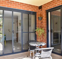 Quiet 1 Bedroom Flat in Concord - Whitsundays Accommodation