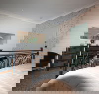 Pine Villas Walk To Beach Ocean Views - Whitsundays Accommodation