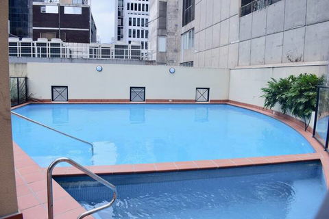 Amazing Studio With Pool In Central Sydney - Whitsundays Accommodation 1