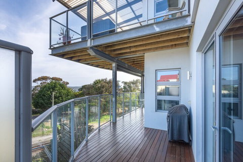 Alfra 23 - Whitsundays Accommodation 2
