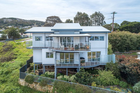 Alfra 23 - Whitsundays Accommodation 4