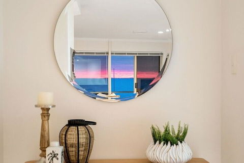 Cottesloe Ocean View House - Whitsundays Accommodation 4