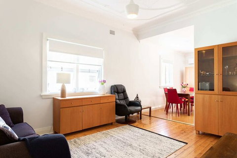 Garden Style Apartment In Prime Location - Whitsundays Accommodation 7