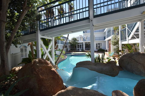 West Beach Lagoon 219, Sleeps 3 - Whitsundays Accommodation 2