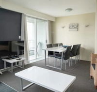 Comfortable 2 Bedroom Apartment With River Views - Whitsundays Accommodation