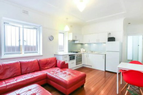 Quiet 1 Bedroom Apartment 5 Minutes From CBD - Whitsundays Accommodation 0