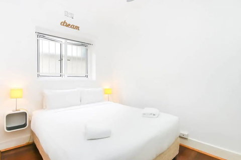 Quiet 1 Bedroom Apartment 5 Minutes From CBD - Whitsundays Accommodation 5