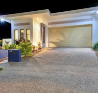 Luxury Darwin City Lights Jacuzzi Central Location Large House New Furnishings - Whitsundays Accommodation