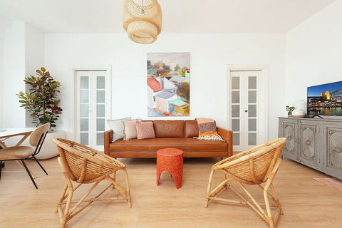 Salty's 2 Bedroom Beach Home - Whitsundays Accommodation 1