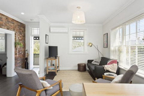 Bluestone Cottage Launceston - Whitsundays Accommodation 0