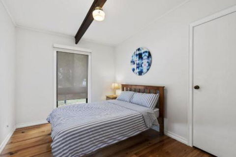 THE BEACH HIVE PET FRIENDLY (OUTSIDE ONLY) INLET SIDE - Whitsundays Accommodation 1