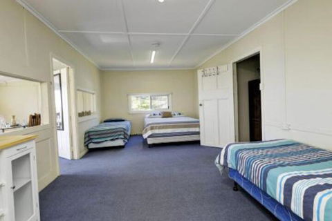 TRADEWINDS - Whitsundays Accommodation 0
