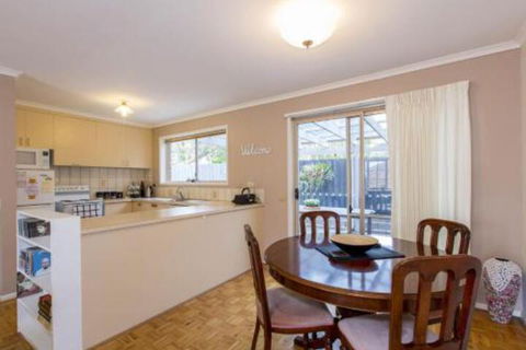 PERFECT On PYMBLE AVE - Whitsundays Accommodation 3