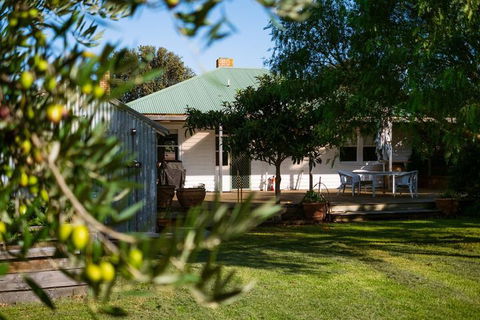 Deckhouse - Whitsundays Accommodation 2