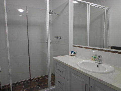 The Beach Villa Bunbury - Whitsundays Accommodation 4
