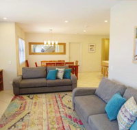 Banjos Way 2 / 23 Banjo Patterson Crescent - Whitsundays Accommodation
