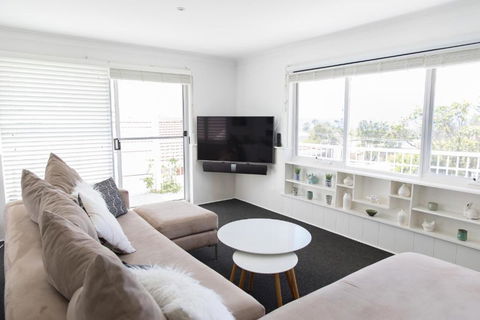 White Beach Cottage - Whitsundays Accommodation 3