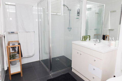 White Beach Cottage - Whitsundays Accommodation 5