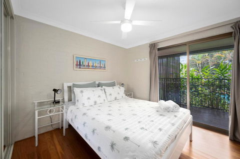 Diggers Beach Surf House - Whitsundays Accommodation 1