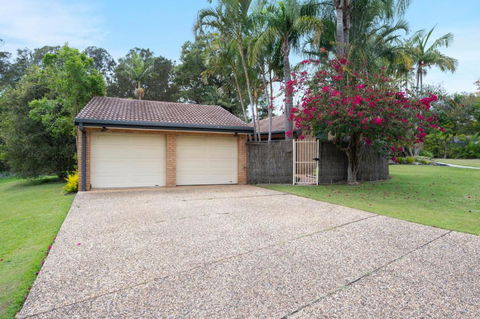 Diggers Beach Surf House - Whitsundays Accommodation 5