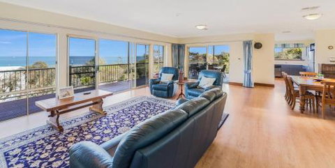 Seaclusion 8 View Court Carrickalinga - Whitsundays Accommodation 4