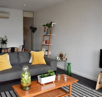 Stylish 1 Bedroom Apartment by Melbourne Park in Richmond - Whitsundays Accommodation