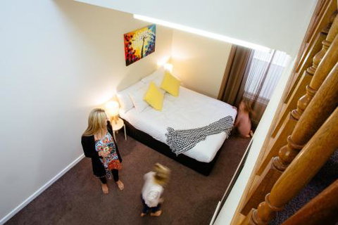 Port Lincoln Foreshore Apartments - Whitsundays Accommodation 3