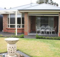 C and C Tanunda - Whitsundays Accommodation