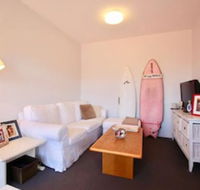 1 Bedroom Apartment by Bondi Beach - Whitsundays Accommodation