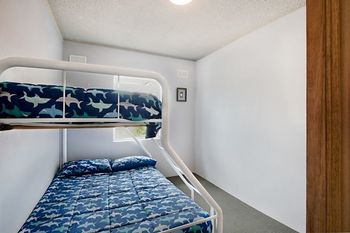 Dolphin Court 15 - Whitsundays Accommodation 6