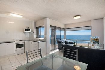 Dolphin Court 15 - Whitsundays Accommodation 5