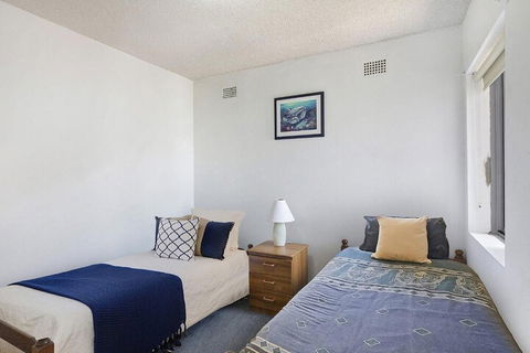 Dolphin Court 12 - Whitsundays Accommodation 5
