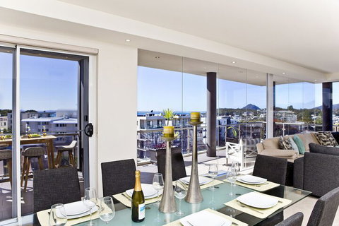 Penthouse Palace - Whitsundays Accommodation 5