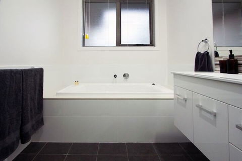 Douro Place - Whitsundays Accommodation 2
