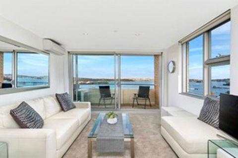 The Apartment Service CBELA - Whitsundays Accommodation 0