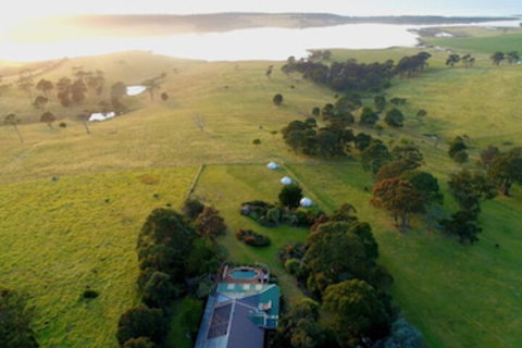 Tilba Lake House - Whitsundays Accommodation 0