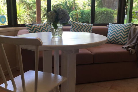 Tilba Lake House - Whitsundays Accommodation 7