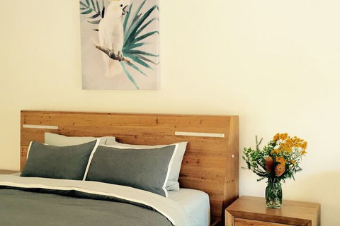 Tilba Lake House - Whitsundays Accommodation 6