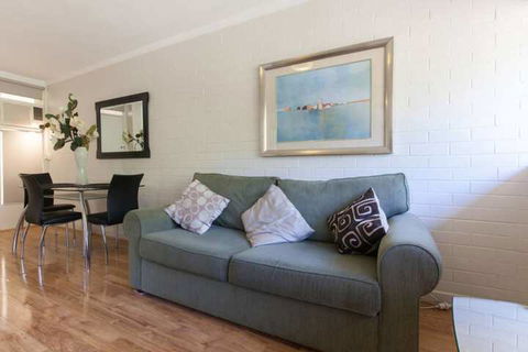 Rosalie Apartment Central Perth Location - Whitsundays Accommodation 5