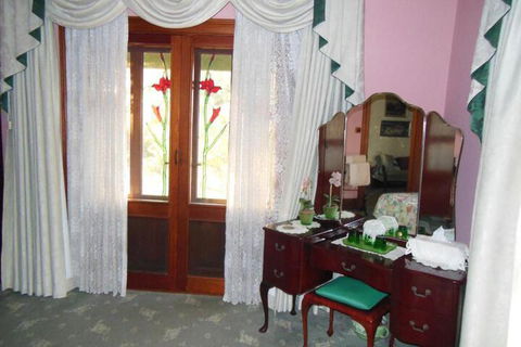 Pepper Tree Ridge B & B - Whitsundays Accommodation 3