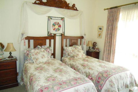 Pepper Tree Ridge B & B - Whitsundays Accommodation 4